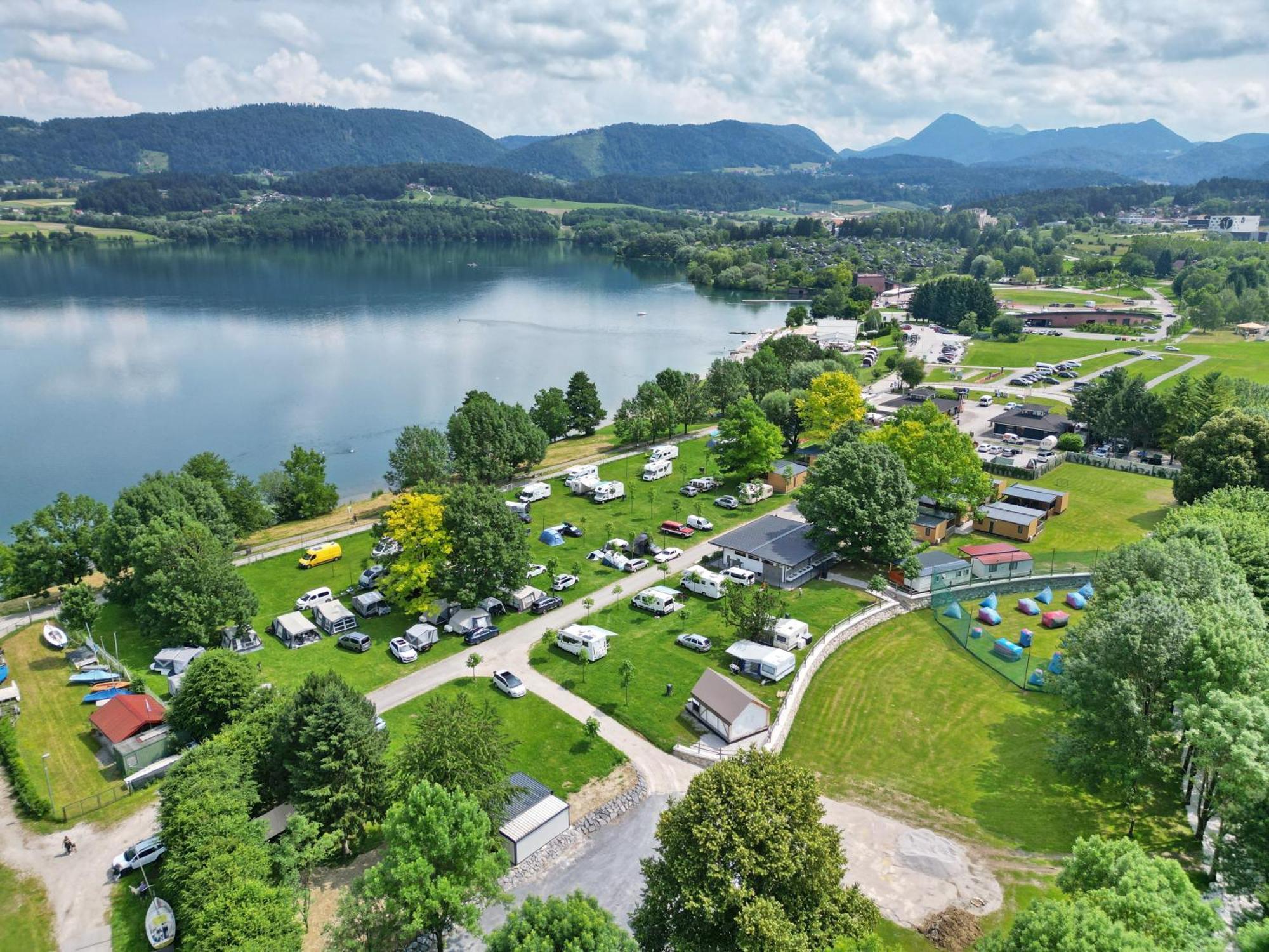 Camp Velenje Hotel Екстериор снимка