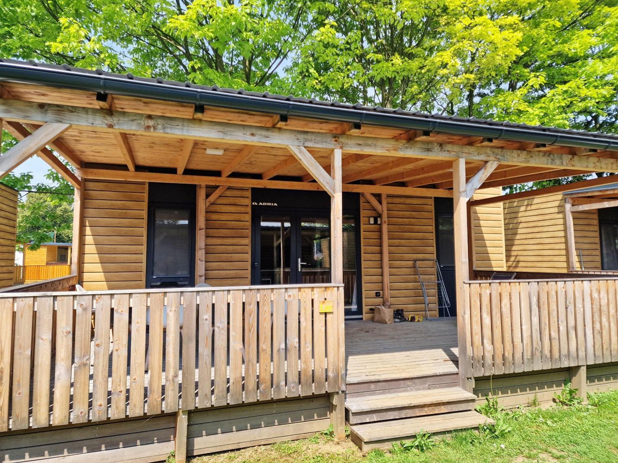 Camp Velenje Hotel Екстериор снимка